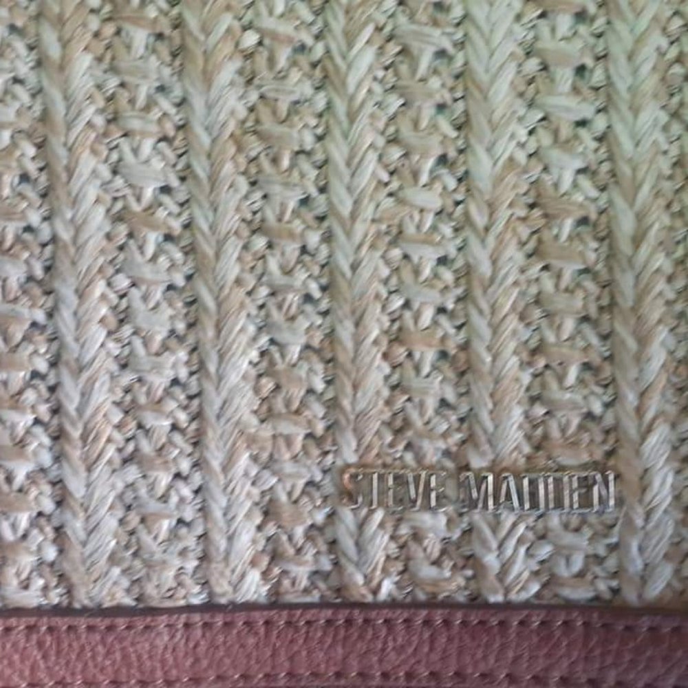 Pre owned Steve Madden Purse